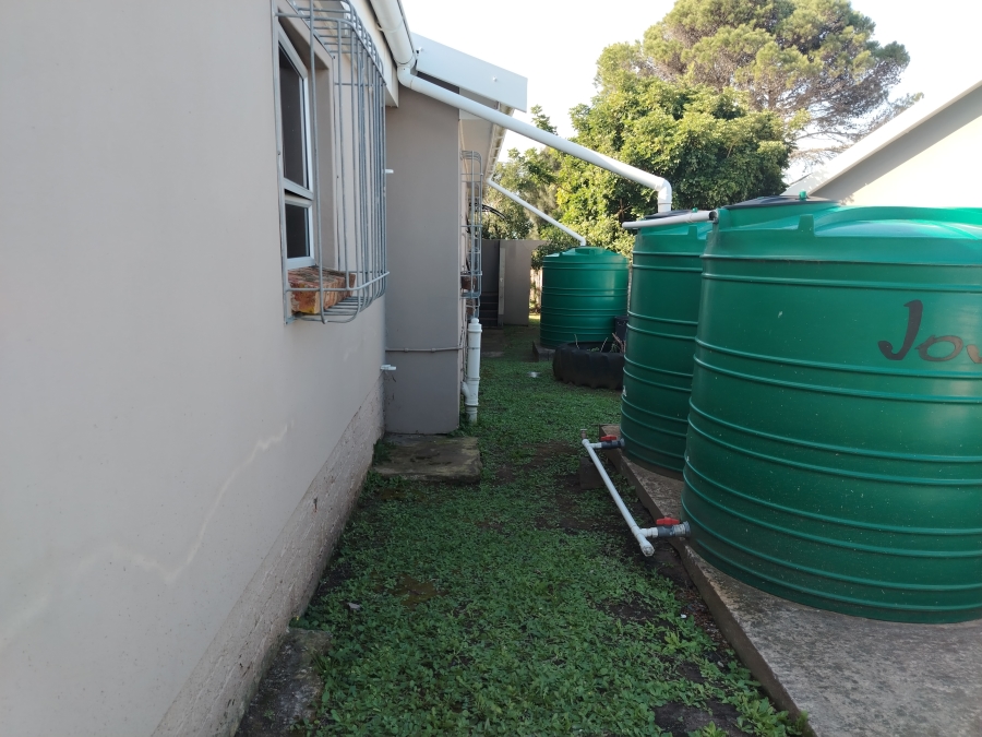 4 Bedroom Property for Sale in Amalinda Eastern Cape